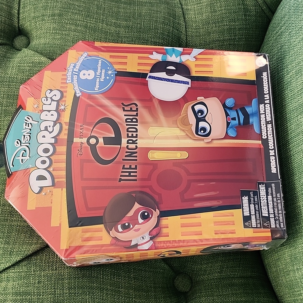 Disney Doorables The Incredibles Collection Peek Set